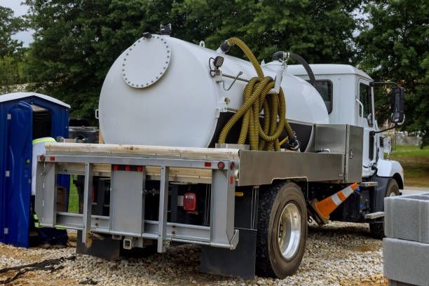 Portable Toilet Options We Offer in Daphne, AL